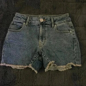 💛 Maurices vintage denim shorts jean. Size 0  High Rise